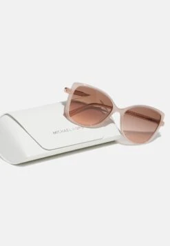 Michael Kors MALTA - Sonnenbrille - Milky Pink -Michael Kors Geschaft 04d3bdfdf0d64843830984e63330916e
