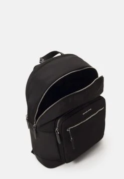 Michael Kors COMMUTER UNISEX - Tagesrucksack - Black 10 Michael Kors COMMUTER UNISEX - Tagesrucksack - Black -Michael Kors Geschaft 056e8b0eaad14868957213bbe6a01e95
