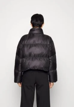 MICHAEL Michael Kors CROPD SOLID ECO - Daunenjacke - BLACK -Michael Kors Geschaft 086e09ea6c44494c91ae0976563612c6