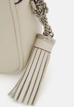 MICHAEL Michael Kors JET CAMERA - Umhängetasche - Optic White -Michael Kors Geschaft 09e057e56f8449e7b8838cc19e6eb78c