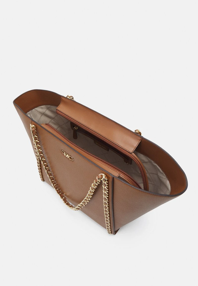 MICHAEL Michael Kors WESTLEY CHAIN TOTE - Shopping Bag - Luggage 5 MICHAEL Michael Kors WESTLEY CHAIN TOTE - Shopping Bag - Luggage – Bild 3