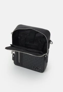 Michael Kors MARINER FLIGHT BAG UNISEX - Umhängetasche - Black 10 Michael Kors MARINER FLIGHT BAG UNISEX - Umhängetasche - Black -Michael Kors Geschaft 107818a692e0460bb7c18351361ba141