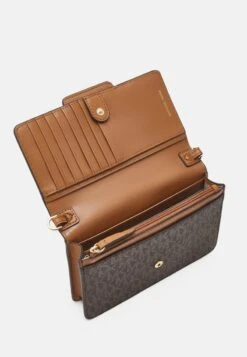 MICHAEL Michael Kors XBODY - Umhängetasche - Brown/acorn -Michael Kors Geschaft 10f9146393c34d499eda6daa96e0a292