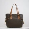 MICHAEL Michael Kors VOYAGER SIGNATURE TOTE - Handtasche - Brown