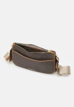 MICHAEL Michael Kors JET SET XBODY STRAP - Umhängetasche - Brown/acorn -Michael Kors Geschaft 16e579d8d67c46f5b1672e49a5ac1504