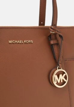 MICHAEL Michael Kors JET SET - Handtasche - Luggage -Michael Kors Geschaft 17bf93a5f0274fcc9767df84566591ec