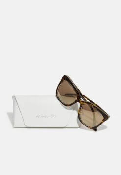 Michael Kors SAN MARINO - Sonnenbrille - Brown 10 Michael Kors SAN MARINO - Sonnenbrille - Brown -Michael Kors Geschaft 19a39332ccf74bfea668eace057ac747