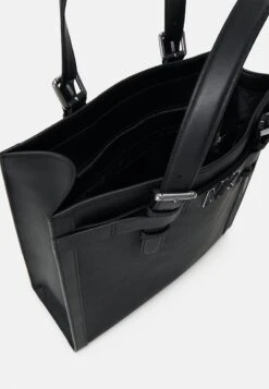 Michael Kors STRUCTURED TOTE - Shopping Bag - Black 10 Michael Kors STRUCTURED TOTE - Shopping Bag - Black -Michael Kors Geschaft 1aa26333a53f4e56a7f10214fbe252dc