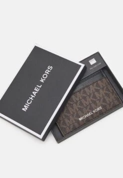 Michael Kors TALL CARD CASE UNISEX - Geldbörse - Brown 11 Michael Kors TALL CARD CASE UNISEX - Geldbörse - Brown -Michael Kors Geschaft 1b08efbd77ea47fbbfbae715ee1c090c