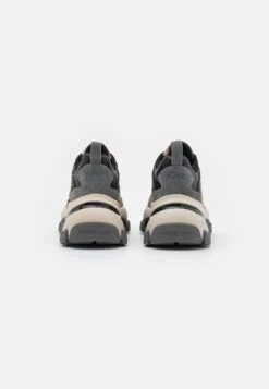 Michael Kors NICK - Trainers - Brown -Michael Kors Geschaft 20fb4a9fdfad4963a1faf08887019bd9