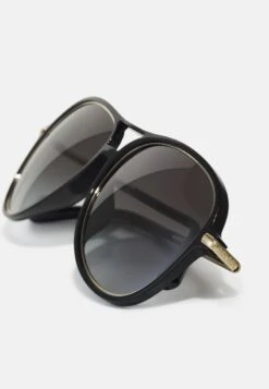 Michael Kors BRECKENRIDGE - Sonnenbrille - Black -Michael Kors Geschaft 220bcfe6a5f546c0985c1945ad904c01