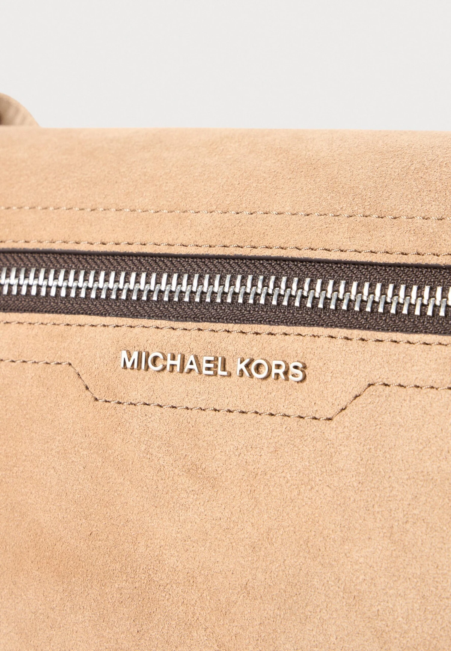 Michael Kors FLAP MESSENGER UNISEX - Umhängetasche - Camel 7 Michael Kors FLAP MESSENGER UNISEX - Umhängetasche - Camel – Bild 5