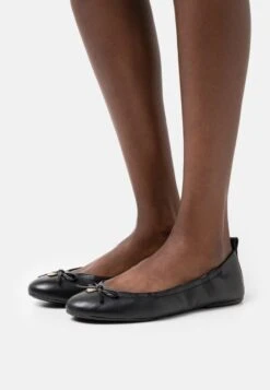 MICHAEL Michael Kors JULIETTE - Klassischer Ballerina - Black