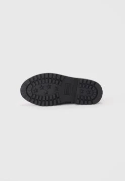 MICHAEL KORS KIDS MADELINE ALISTAIR - Schnürstiefelette - Black -Michael Kors Geschaft 2bf23aa9d4724a8bb8c623549badc1a4