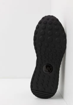 Michael Kors MILES - Sneaker Low - Black -Michael Kors Geschaft 2bf41e3145e840f2abab36eedf0fd20b