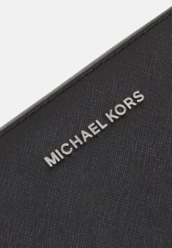 MICHAEL Michael Kors JET SET CROSSBODY - Umhängetasche - Black/optic White -Michael Kors Geschaft 2ccd29225ed84bcbb26d745c36f54437