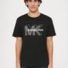 Michael Kors MIXED LOGO TEE - Print T-shirt - Black 1 Michael Kors MIXED LOGO TEE - Print T-shirt - Black -Michael Kors Geschaft 2d050b4cd6ab4d82a00e55f051200a50
