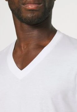 Michael Kors V NECK 3 PACK - Unterhemd/-shirt - White 13 Michael Kors V NECK 3 PACK - Unterhemd/-shirt - White -Michael Kors Geschaft 2f0a9286342d4a5eabf33af16b1f68a4