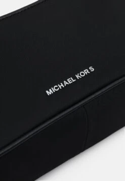 MICHAEL Michael Kors JET XBODY SET - Umhängetasche - Black -Michael Kors Geschaft 3a514e8fed4a4638bff354d59de64a1b