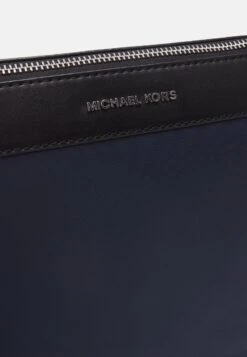 Michael Kors XBODY UNISEX - Umhängetasche - Navy -Michael Kors Geschaft 3acb88b2891b47ffb440c907b3d5e500