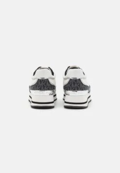 MICHAEL Michael Kors MARIAH TRAINER - Sneaker Low - Black/optic White -Michael Kors Geschaft 3e8e27e06b7248fd92a83f3a3807b950
