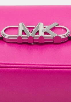 MICHAEL Michael Kors PARKER POUCHETTE - Handtasche - Cerise -Michael Kors Geschaft 4150a676462849d5b7a8d5ee0db76f93