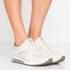 MICHAEL Michael Kors ALLIE - Sneaker Low - Vanilla -Michael Kors Geschaft 479960bbcc46409882fe3c85fe0cfe83