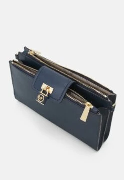 MICHAEL Michael Kors RUBY ZIP XBODY - Clutch - Navy -Michael Kors Geschaft 4c3591fa8d134703b2e65bdb1f5fc9c8