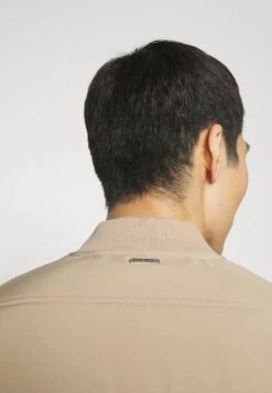 Michael Kors QUILTED - Leichte Jacke - Khaki -Michael Kors Geschaft 4e4234f02d09428294aab6f103ac2a66