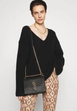 MICHAEL Michael Kors GREENWICH XBODY - Umhängetasche - Black