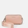 MICHAEL Michael Kors JET SET CAMRA XBODY - Umhängetasche - Pink -Michael Kors Geschaft 63943f3d84a5429c835c9d298c7787e5