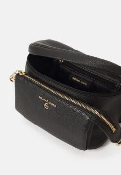 MICHAEL Michael Kors SLATERSLING PACK - Umhängetasche - Black -Michael Kors Geschaft 673edf76cc414096b3b57698d5849751