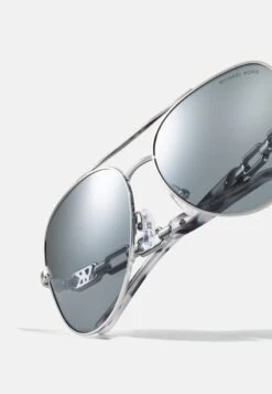 Michael Kors CHIANTI - Sonnenbrille - Silver-coloured -Michael Kors Geschaft 685428048c7e4f6ebeb304c7bbb521d9