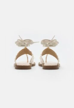 MICHAEL Michael Kors JAGGER FLAT - Zehentrenner - Light Cream -Michael Kors Geschaft 7157e9b918154cedbe99f13611990c72