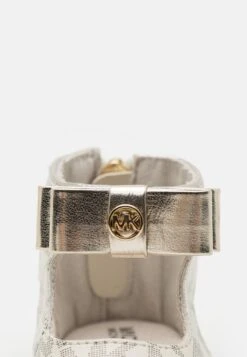 MICHAEL KORS KIDS BABY TILLY - Riemensandalette - Vanilla -Michael Kors Geschaft 720ded9ef2284733bb2a6b4fe5205721