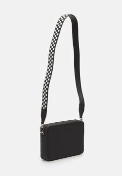 MICHAEL Michael Kors JET SET CROSSBODY - Umhängetasche - Black/optic White -Michael Kors Geschaft 75866b9f697a416da5249280643b4b1f