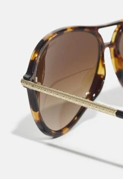 Michael Kors BRECKENRIDGE - Sonnenbrille - Dark Tortoise 10 Michael Kors BRECKENRIDGE - Sonnenbrille - Dark Tortoise -Michael Kors Geschaft 77a1d431b23a4ae8805eda015eab5d33
