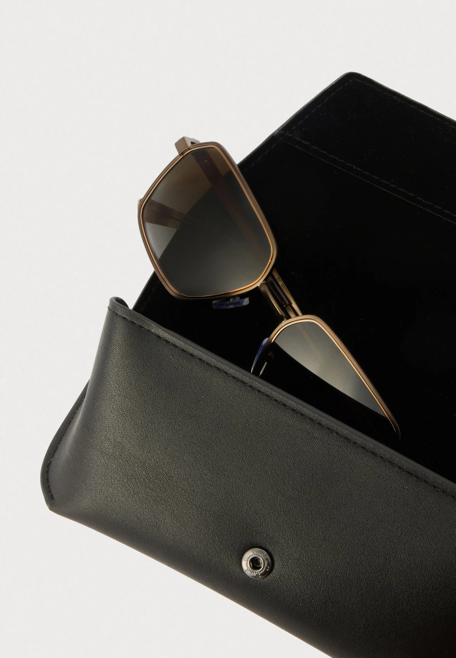 Michael Kors DANA POINT - Sonnenbrille - Matte Husk/olive 5 Michael Kors DANA POINT - Sonnenbrille - Matte Husk/olive – Bild 3