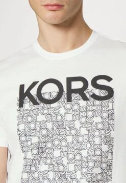 Michael Kors NEWSPRINT TEE - T-Shirt Print - White 11 Michael Kors NEWSPRINT TEE - T-Shirt Print - White -Michael Kors Geschaft 7cd90be97907461bbcc31ae17eea536a