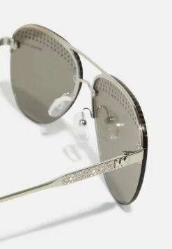 Michael Kors EAST SIDE - Sonnenbrille - Shiny Silver -Michael Kors Geschaft 7e65dd12fc4b45e395edebff42e5a4d5