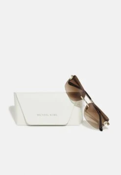 Michael Kors SEDONA - Sonnenbrille - Light Gold-coloured -Michael Kors Geschaft 7f8c673158624a249399a4c531506052