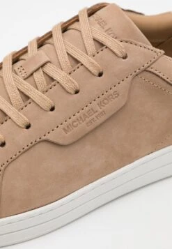 Michael Kors KEATING LACE UP - Sneaker Low - Camel -Michael Kors Geschaft 8015b581b7a4434b8ed21061c0361161