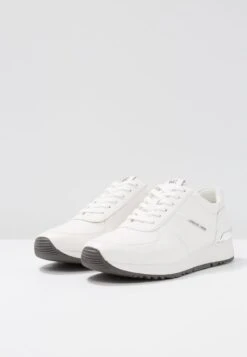 MICHAEL Michael Kors ALLIE - Sneaker Low - Optic White 12 MICHAEL Michael Kors ALLIE - Sneaker Low - Optic White -Michael Kors Geschaft 8ed4258701924cb8972fff616764645e