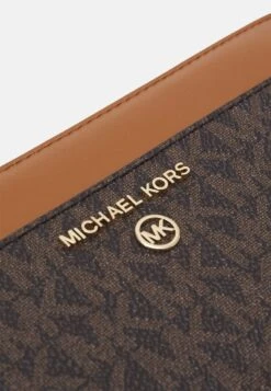 MICHAEL Michael Kors JET POCKET - Geldbörse - Brown -Michael Kors Geschaft 9030c54daf9e43af9c2aac6bc6d715a0