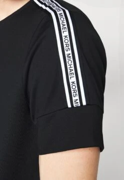 Michael Kors NEW EVERGREEN LOGO TEE - T-Shirt Print - Black -Michael Kors Geschaft 92edca509aaa446fa1aeb8086fb276fc