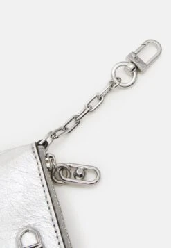 MICHAEL Michael Kors PARKER KEY CARD HOLDER - Geldbörse - Silver-coloured -Michael Kors Geschaft 950ff86a54b84c2cb9629b4277e55186