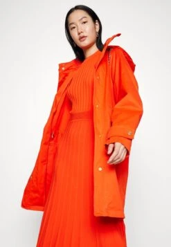 MICHAEL Michael Kors CHAIN DRAWSTRING ANORAK - Parka - Optic Orange 12 MICHAEL Michael Kors CHAIN DRAWSTRING ANORAK - Parka - Optic Orange -Michael Kors Geschaft 96d0be092c8d4a5e8b7bdc19e578663c