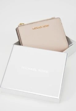 MICHAEL Michael Kors JET SET SNAP BILLFOLD SMALL - Geldbörse - Soft Pink -Michael Kors Geschaft 97ef9090881645f8afedb0fd5a1feb3e