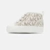 MICHAEL KORS KIDS BABY SPLIT - Krabbelschuh - Vanilla 1 MICHAEL KORS KIDS BABY SPLIT - Krabbelschuh - Vanilla -Michael Kors Geschaft 9a0be8373c5249e7a7870487065d7470