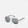 Michael Kors CHIANTI - Sonnenbrille - Silver-coloured -Michael Kors Geschaft 9f254252354f4b1d8eac211e89be88fe